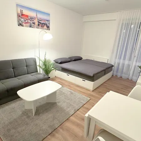 Apartment Modern, Quiet Right By S-bahn - Close To Munich & Airport