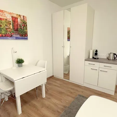 Apartmán Modern, Quiet Right By S-bahn - Close To Munich & Airport Unterschleißheim